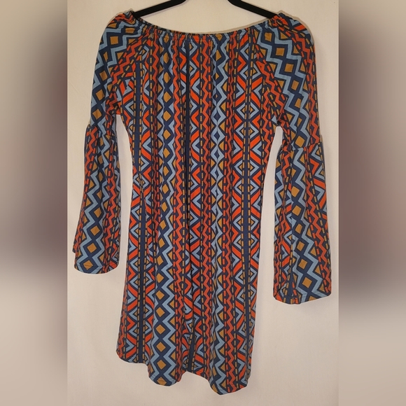 Dress - Picture 1 of 3